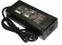 Зарядное устройство MSI GT663